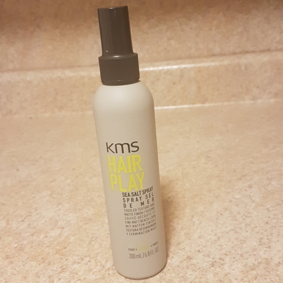 **SOLD** NWT KMS Hairplay Sea Salt Spray 200ml